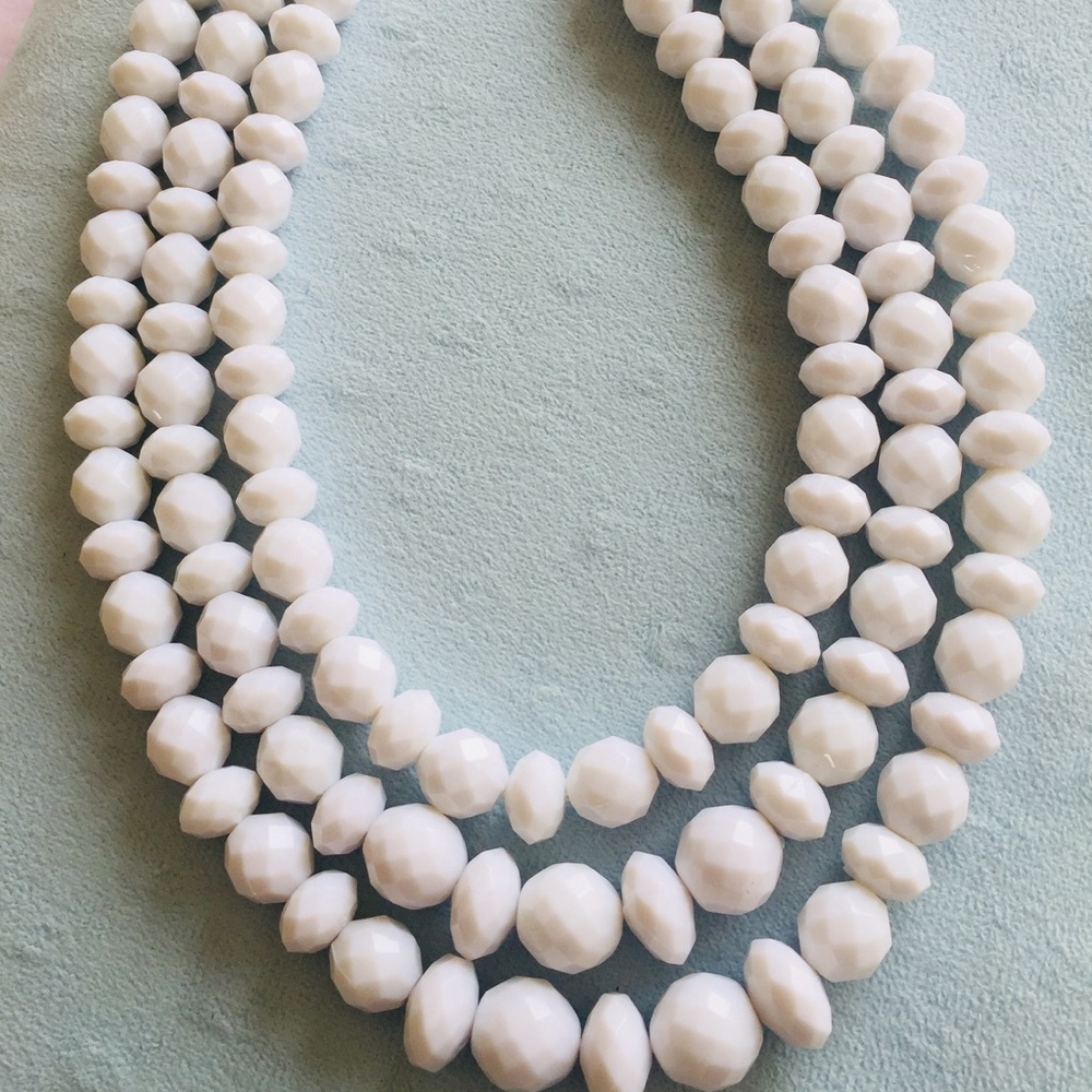 New White Bead Necklace from SUGARFIX